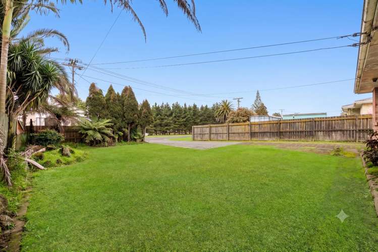 9 Clutha Crescent Clover Park_12