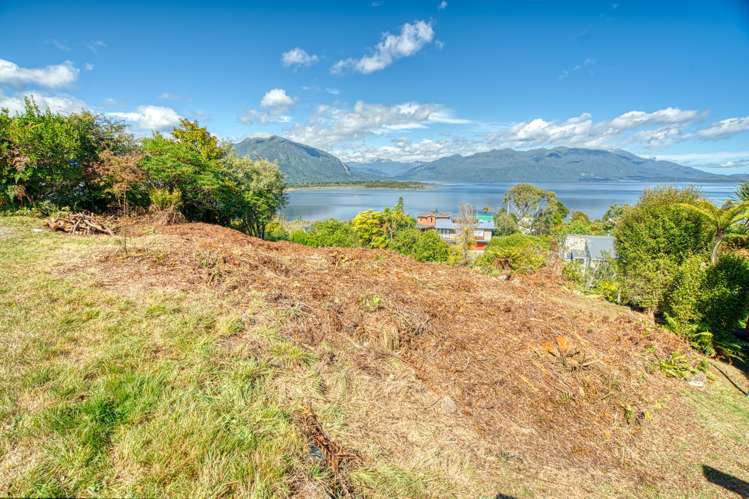 8 Ivy Terrace Moana_7