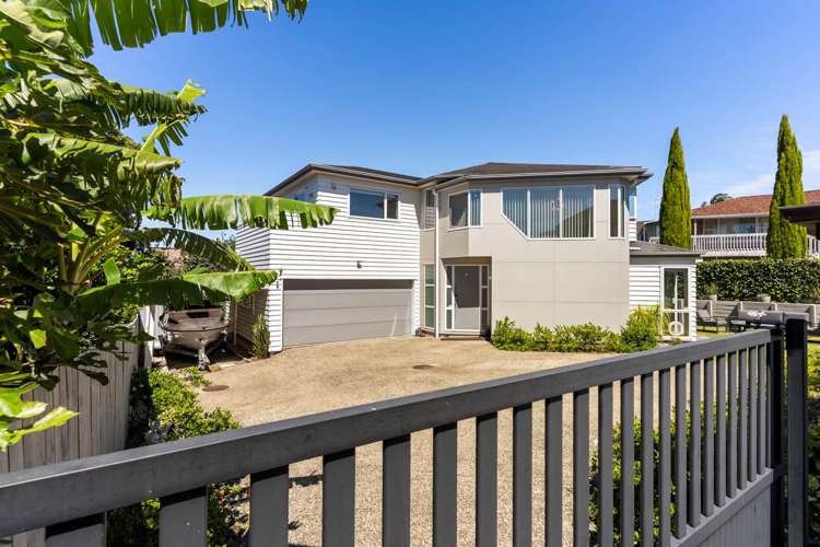 2/46 Raleigh Road Northcote_1