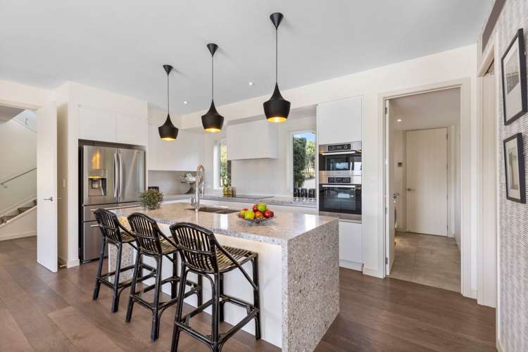 574 Ormiston Road Flat Bush_66