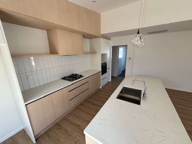 4 Booth Street 10126_3