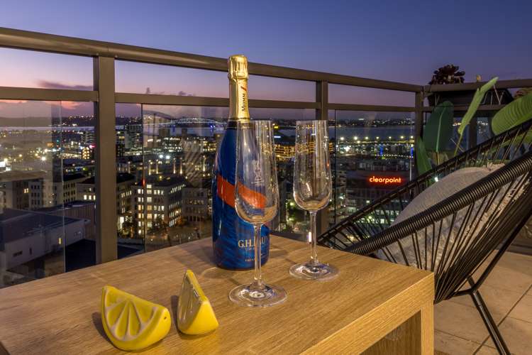 1102/22 Nelson Street Auckland Central_19