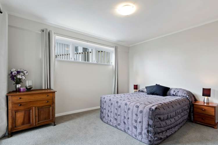 799 West Coast Road Oratia_14