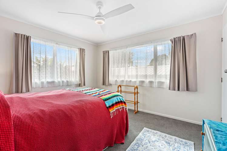 60 Tapper Crescent_5