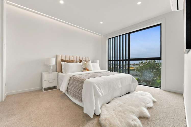 2A Rangitoto Terrace Milford_16