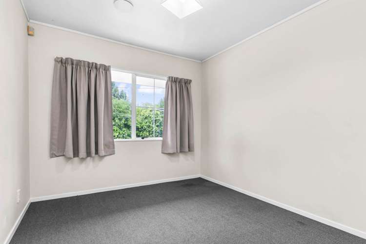 49 Glendale Road Glen Eden_5