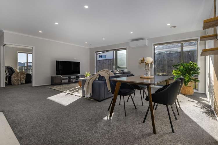 20 Rotorua Grove Aotea_7