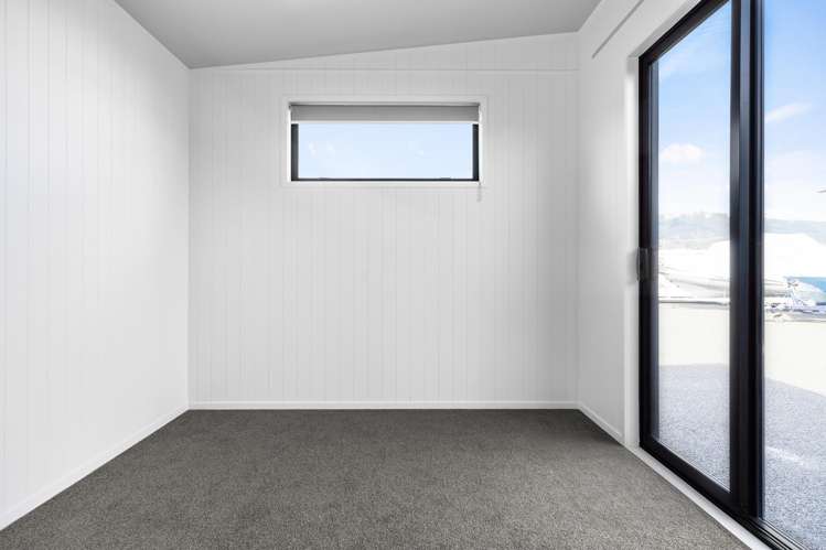 1 Tiny Home Situated Annesbrook_8