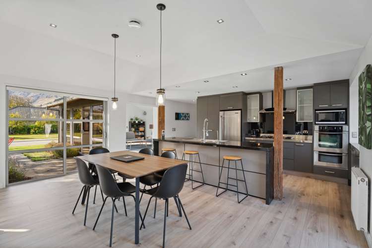 5 Crawford Place Dalefield/Wakatipu Basin_13