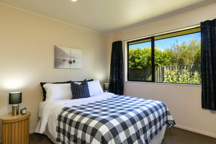 4 Cherrywood Park Springlands_13