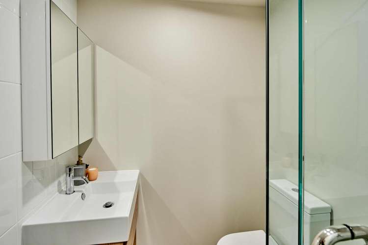 506/212 Willis Street Te Aro_7