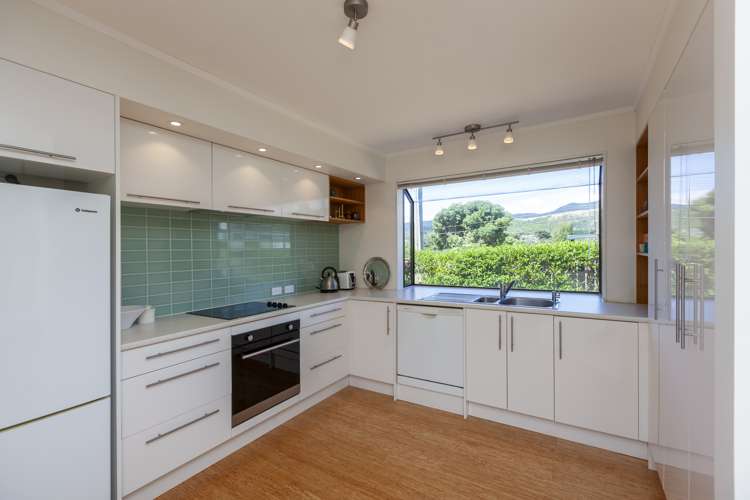 44 Dale Road Raumati South_8