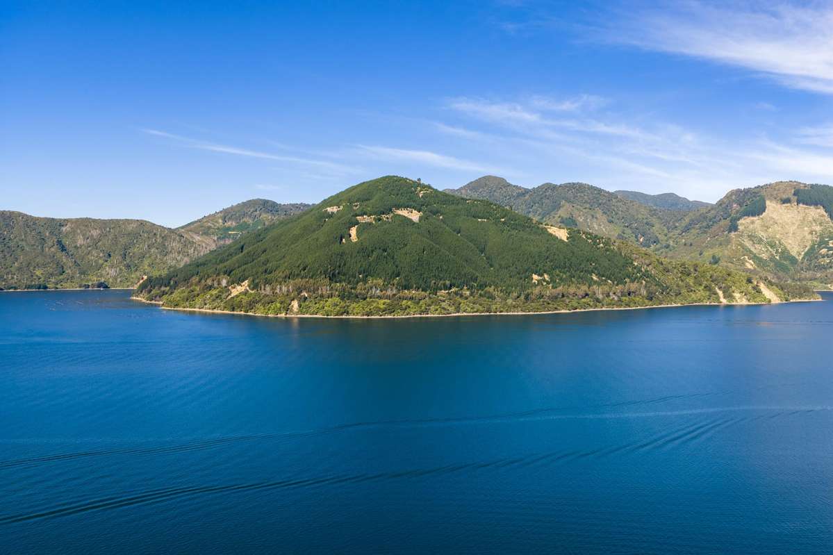 South East Bay_0