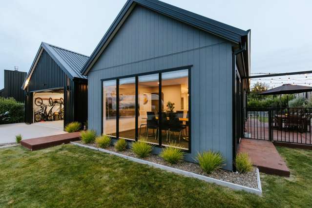 24 Robrosa Street Wanaka_2
