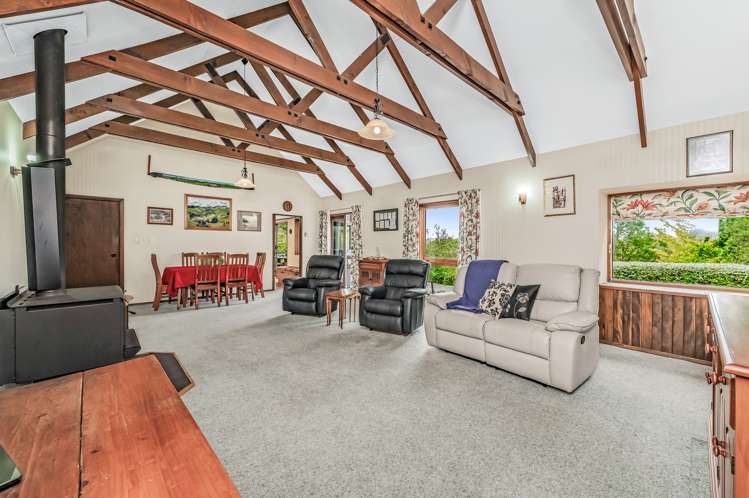 1594 Cust Road Cust_6