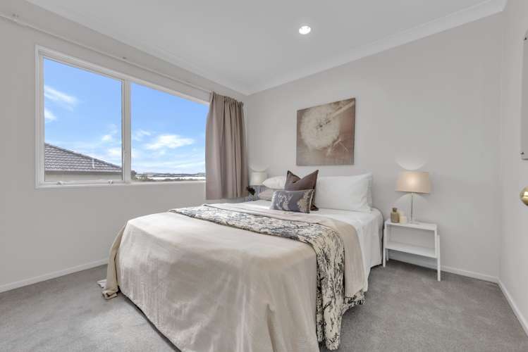 6 Moycullien Lane East Tamaki Heights_21