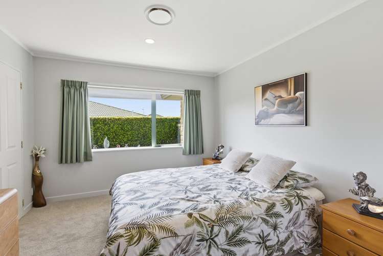 100 Milne Drive Paraparaumu_20