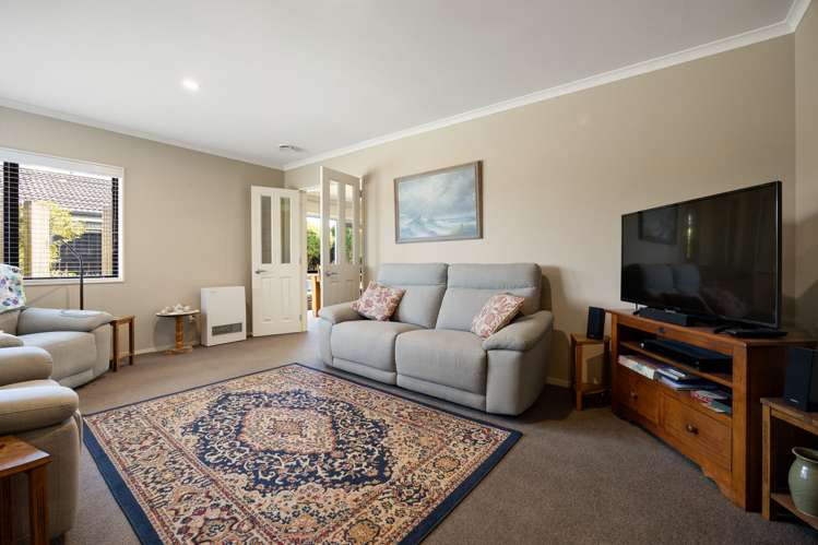 18 Mercury Court Rototuna North_9
