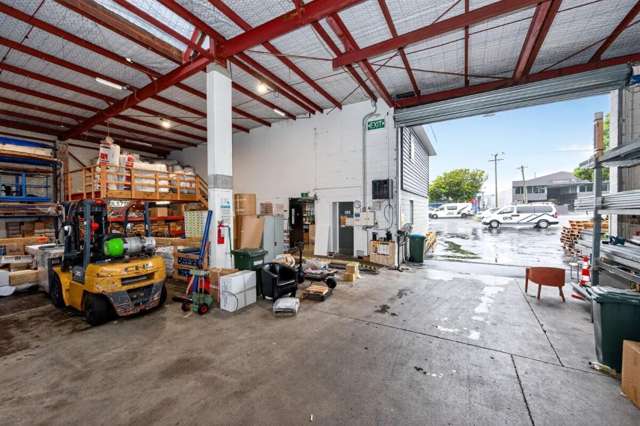 21 Fairfax Avenue Penrose_3