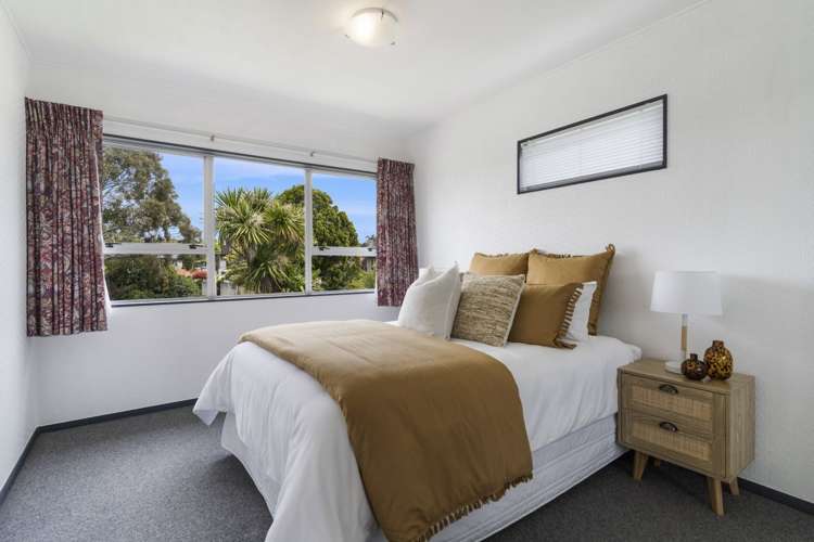 5 Puawai Place Northcote_11