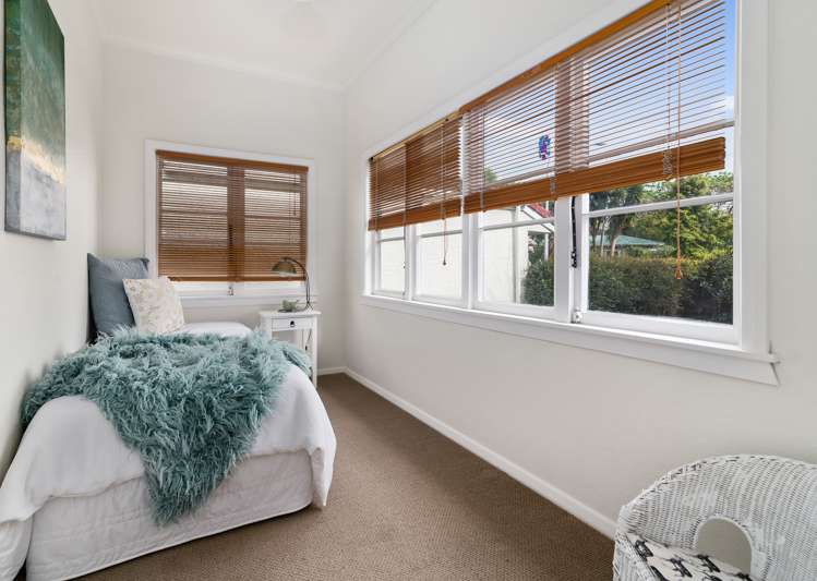 33 Lytton Street Glenholme_8