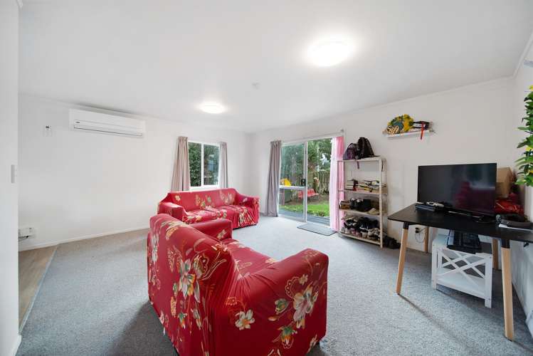2/76 McAnnalley Street_5