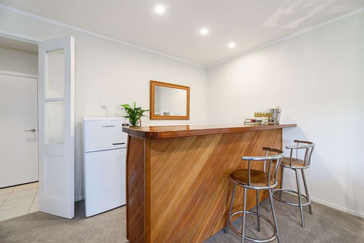 8 Serrata Place Browns Bay_15