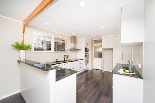 65 Wikiriwhi Crescent Awapuni_4