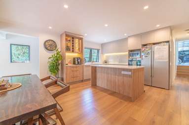 69A Golf Road_3