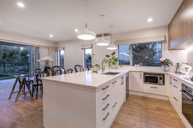 161 Bonair Crescent Silverdale_1