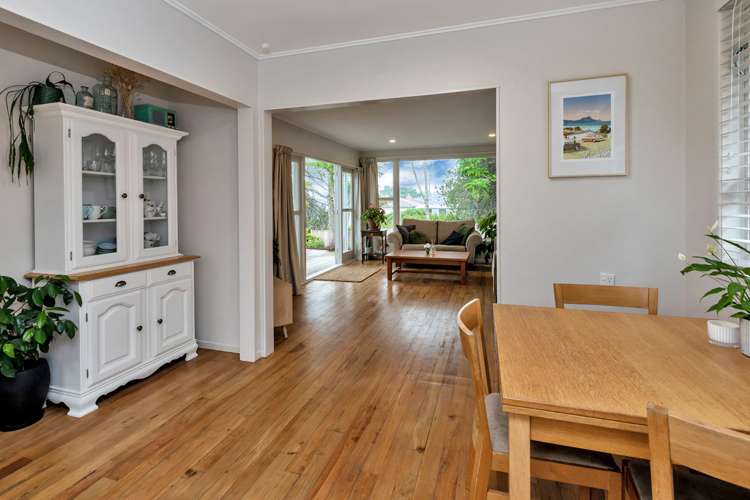 14 Mcinnes Avenue Te Kamo_8