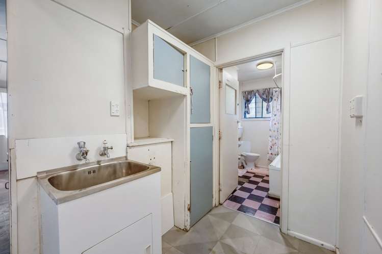 315 Southampton St East Hastings Central_10