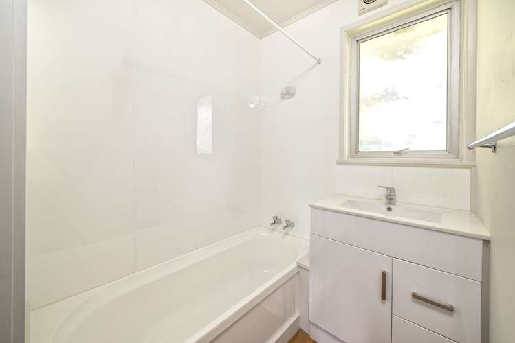 43 Beeston Crescent Manurewa_7