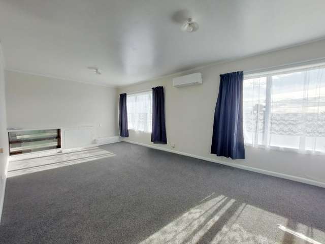 23 Queens Avenue 1067_4