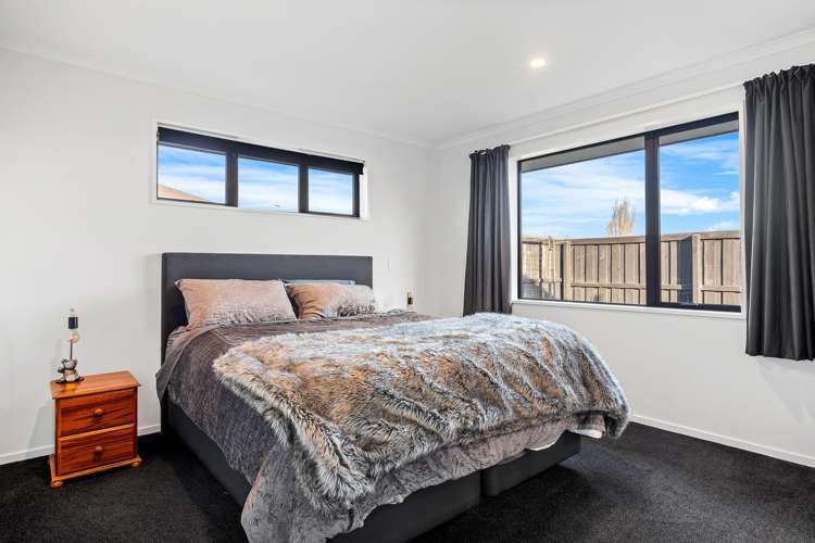 33 Lock Crescent_5