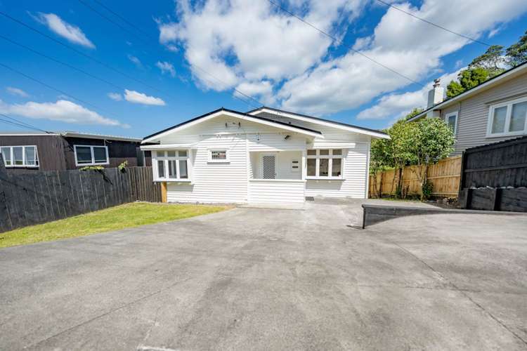 13 Belfast Street Hillsborough_20