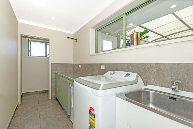 26 Pohutukawa Grove Lytton West_22