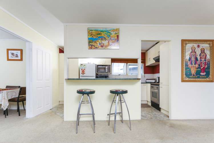 121 Kemp Road Massey_3