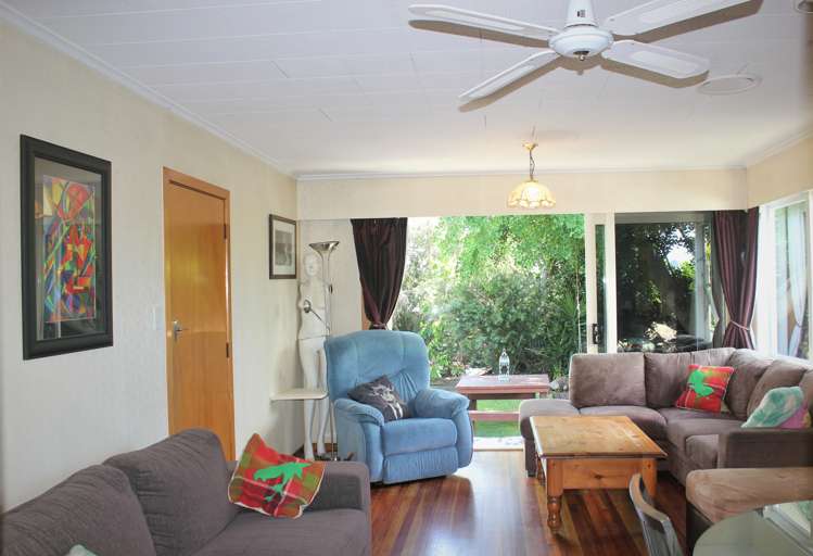 21 Armour Place Onekawa_9