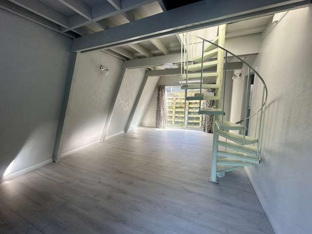 3/2 Dowse Drive Maungaraki_4