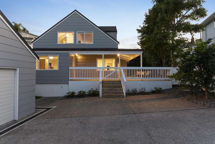 2/68 Matipo Road Mairangi Bay_12