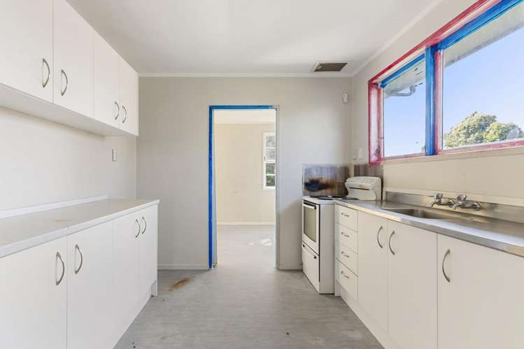 123 Mahia Road Wattle Downs_9