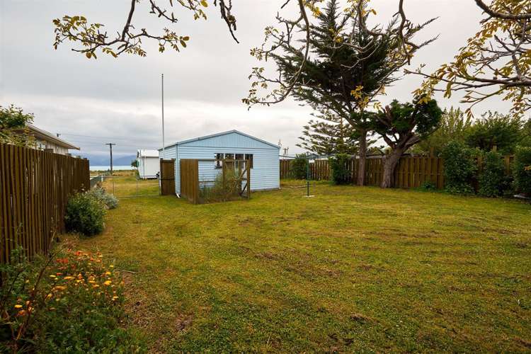 99 South Bay Parade Kaikoura_25