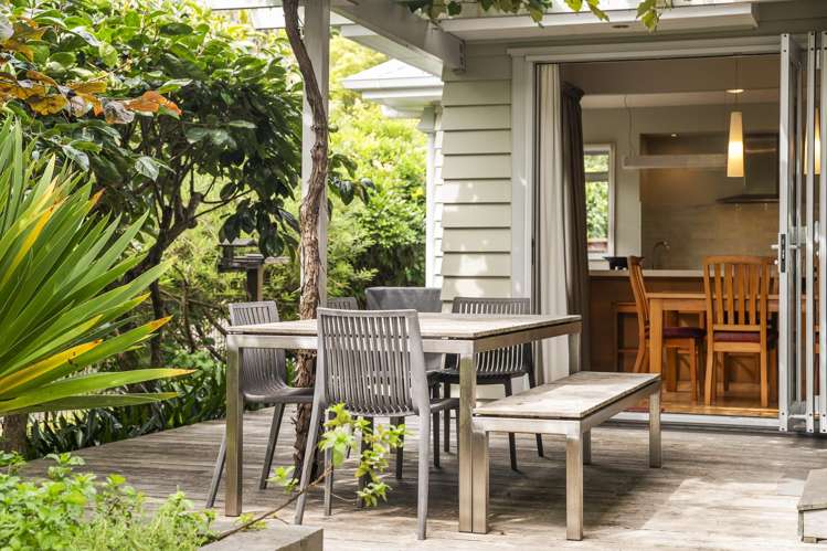 21 Hamon Avenue Three Kings_11