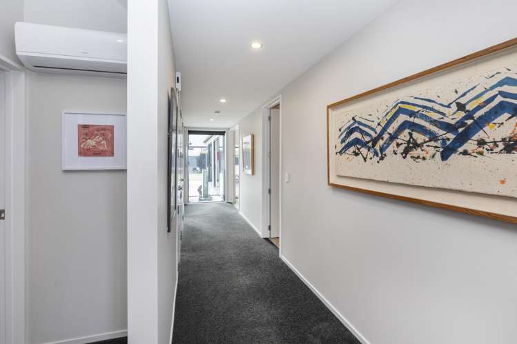 6 Waterstock Way Parklands_23