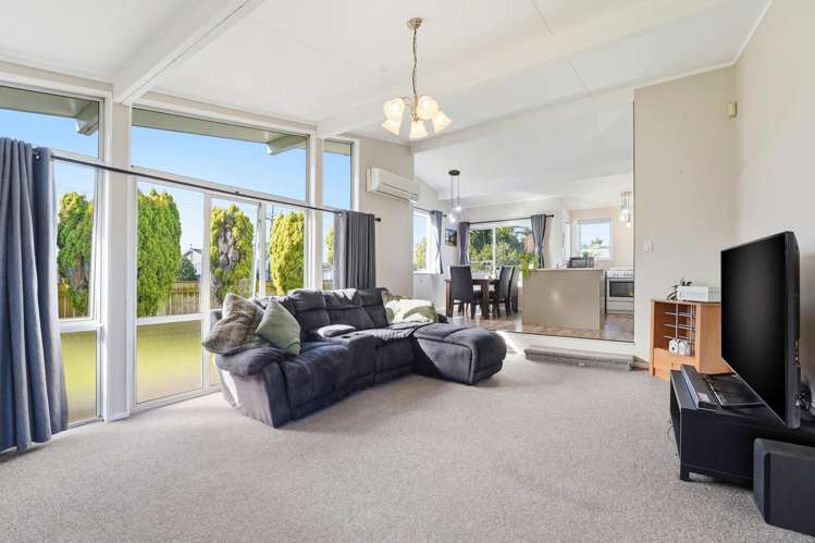 83 Devon Road Springvale_5