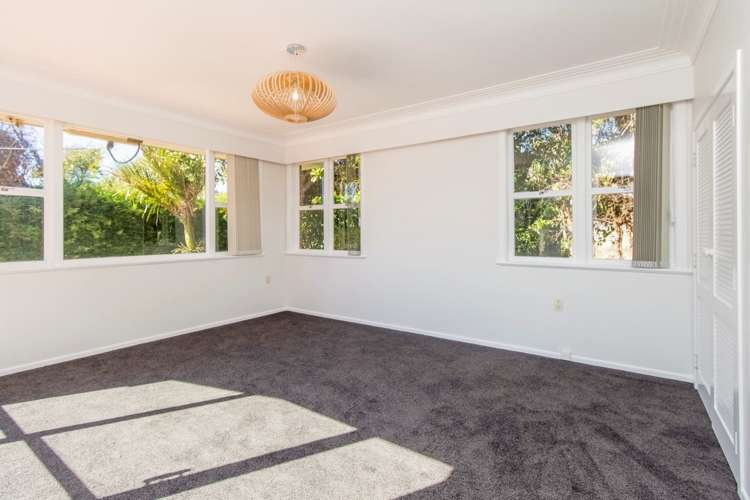 34 Grendon Road Titirangi_8