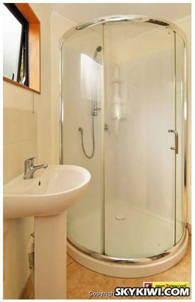 7 George Laurenson Lane Mount Roskill_3