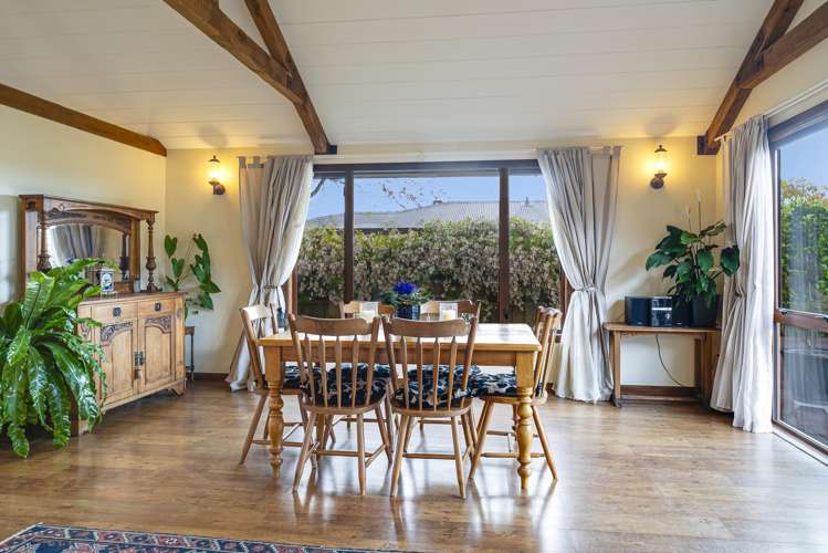 47 Champion Road Richmond_5