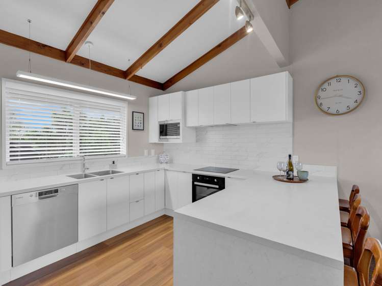 17 Bernard Street Chedworth_2